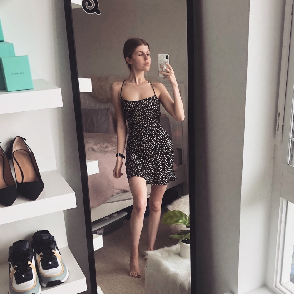 NWOT Stone Cold Fox Bewitched Slip in Feather - 0